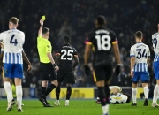 开云下载-首尔队在比赛中遭遇困境，顽强战斗出局