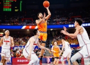 开云体育中国-一支强队在季后赛中遭遇困难