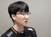 开云体育官方网站-TL轻取NS，Gumayusi打出惊人五杀强强对话2025世界赛，留下经典瞬间的简单介绍