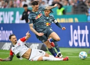 开云APP-法兰克福队在比赛中赢得关键胜利