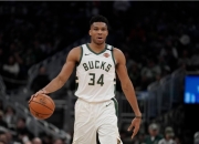 开云平台-包含浙江队险胜雷霆，恩比德带队取胜的词条