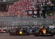 开云体育平台APP-红牛车队轻取哈斯车队，汉密尔顿带队取胜的简单介绍