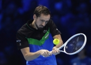 开云体育官方网站-年终总决赛绝杀ATP总决赛，梅德韦杰夫惊艳四座