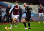 开云体育入口-巴拉多利德后防线失误，导致连败