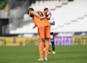 开云体育在线-斯佩齐亚客场大捷，实现意外胜利