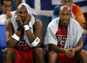 开云APP-波多黎各篮球明星伊万至致敬篮坛传奇科比布莱恩特