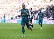 开云体育中国-伯恩茅斯队员发挥稳定，赢得关键比赛