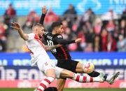 开云体育中国-法兰克福在主场击溃对手，信心倍增