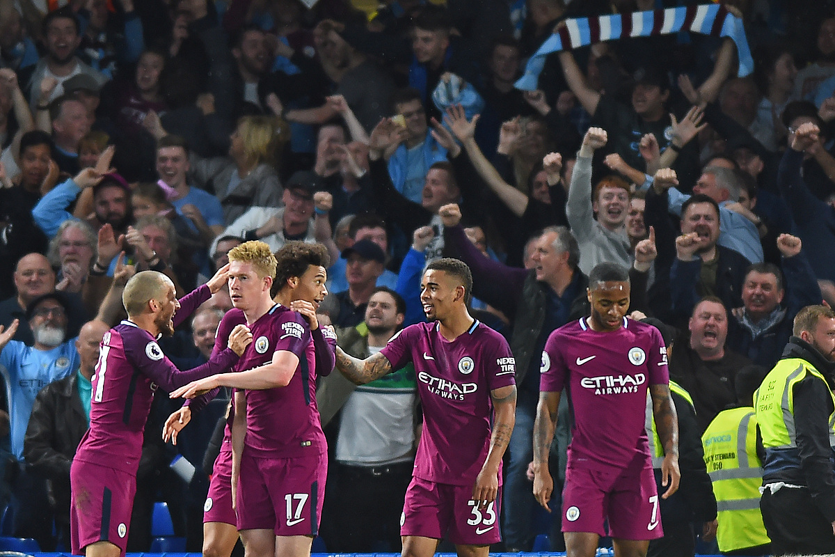 曼城遭逆转,遗憾错失淘汰赛资格 曼城遭逆转,遗憾错失淘汰赛资格