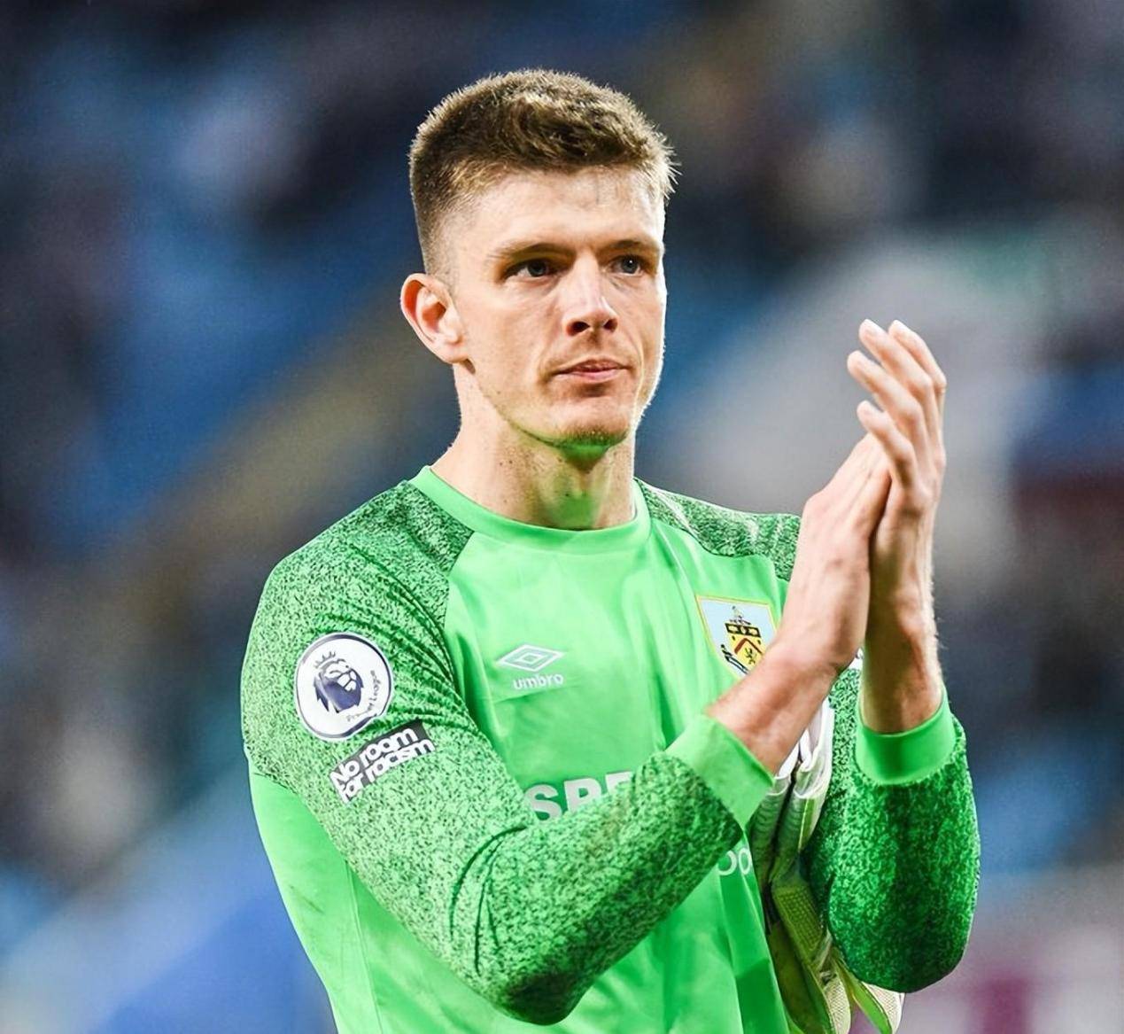 利物浦球员争夺加盟沙尔克，引发关注