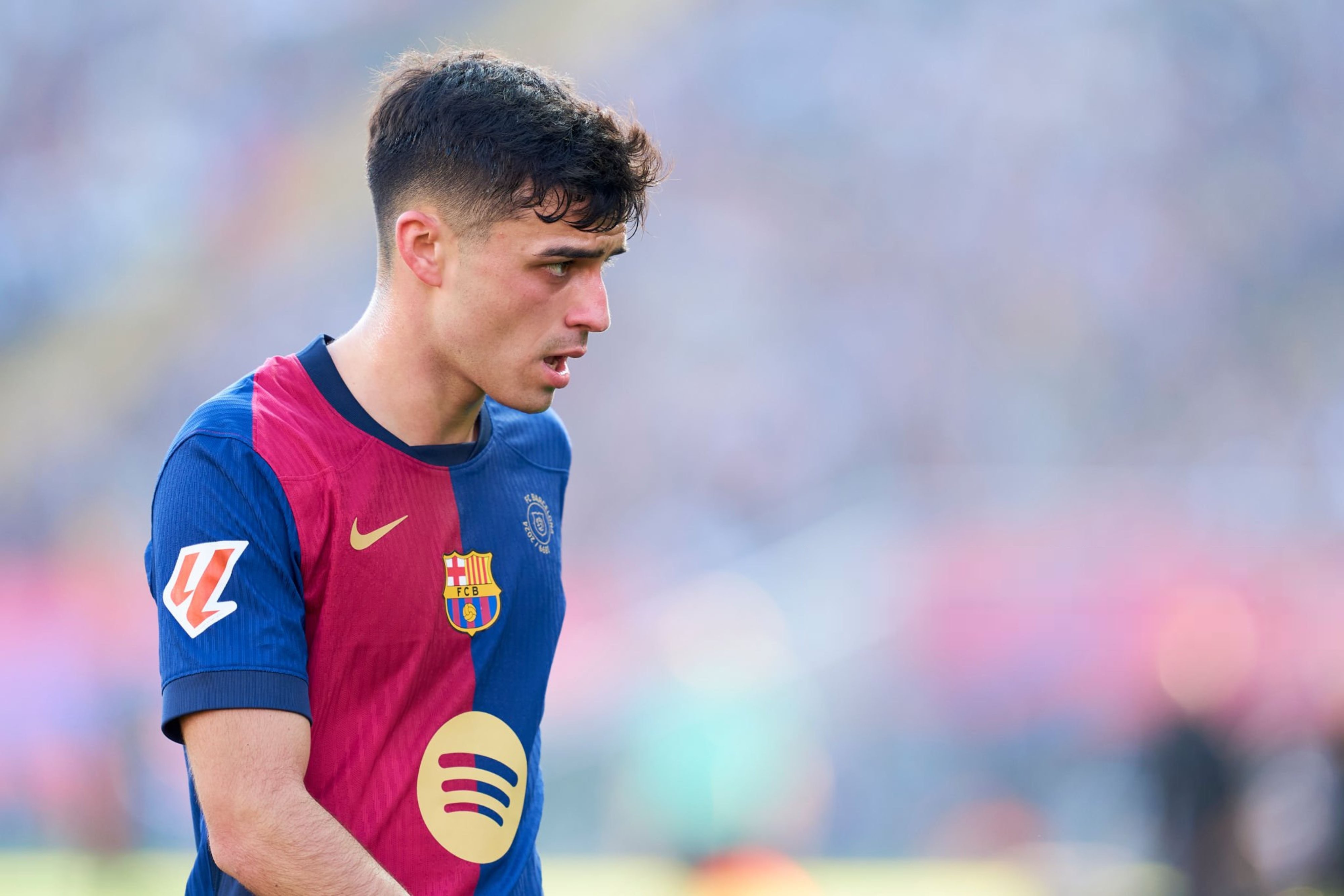 巴萨主教练赞誉球队表现，盼取更多胜利