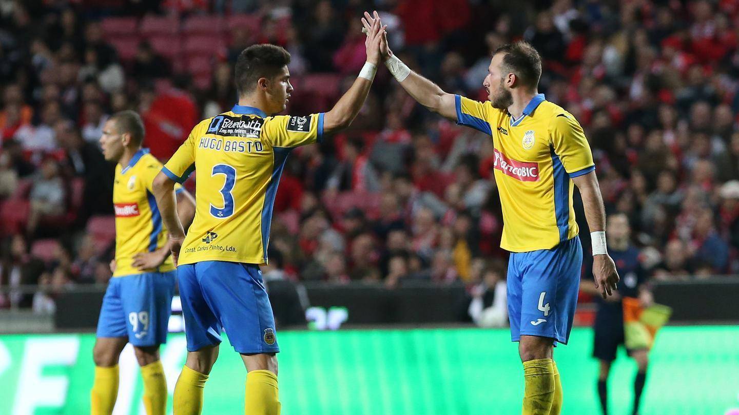 强队对决!欧洲预选赛中的焦点对抗引人关注的简单介绍 强队对决!欧洲预选赛中的焦点对抗引人关注的简单介绍