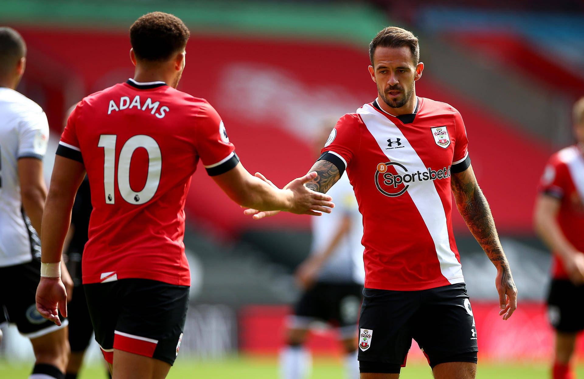 南安普顿大胜沃特福德,终结不胜! 南安普顿大胜沃特福德,终结不胜!