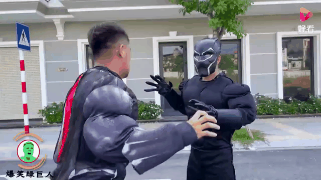 关于攻守兼备!犹如巨人对决一触即发的信息 关于攻守兼备!犹如巨人对决一触即发的信息