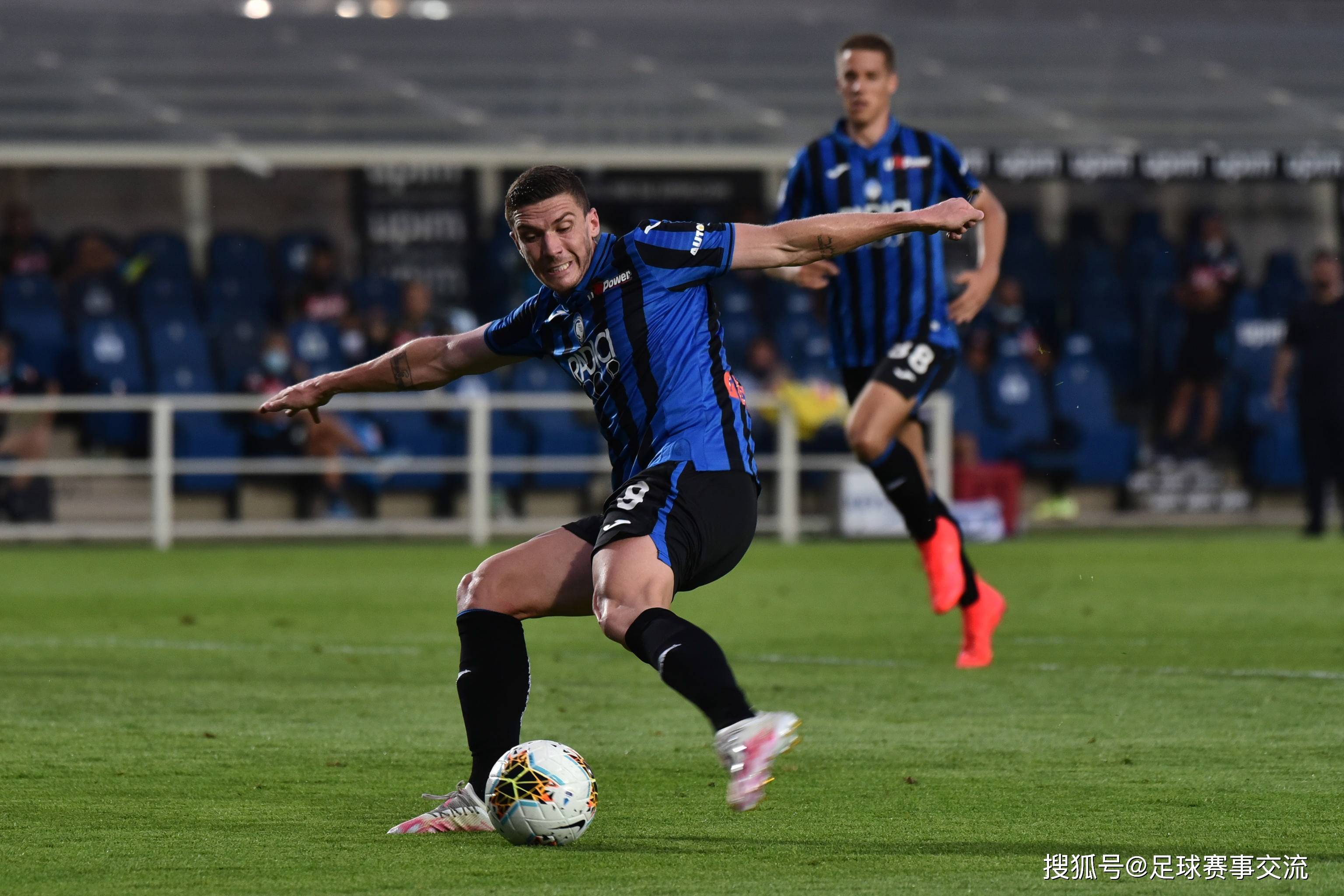 引人入胜:欧洲足球赛事的最新报导!的简单介绍 引人入胜:欧洲足球赛事的最新报导!的简单介绍