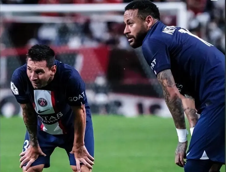 格拉斯哥成功晋级,赢得比赛 格拉斯哥成功晋级,赢得比赛