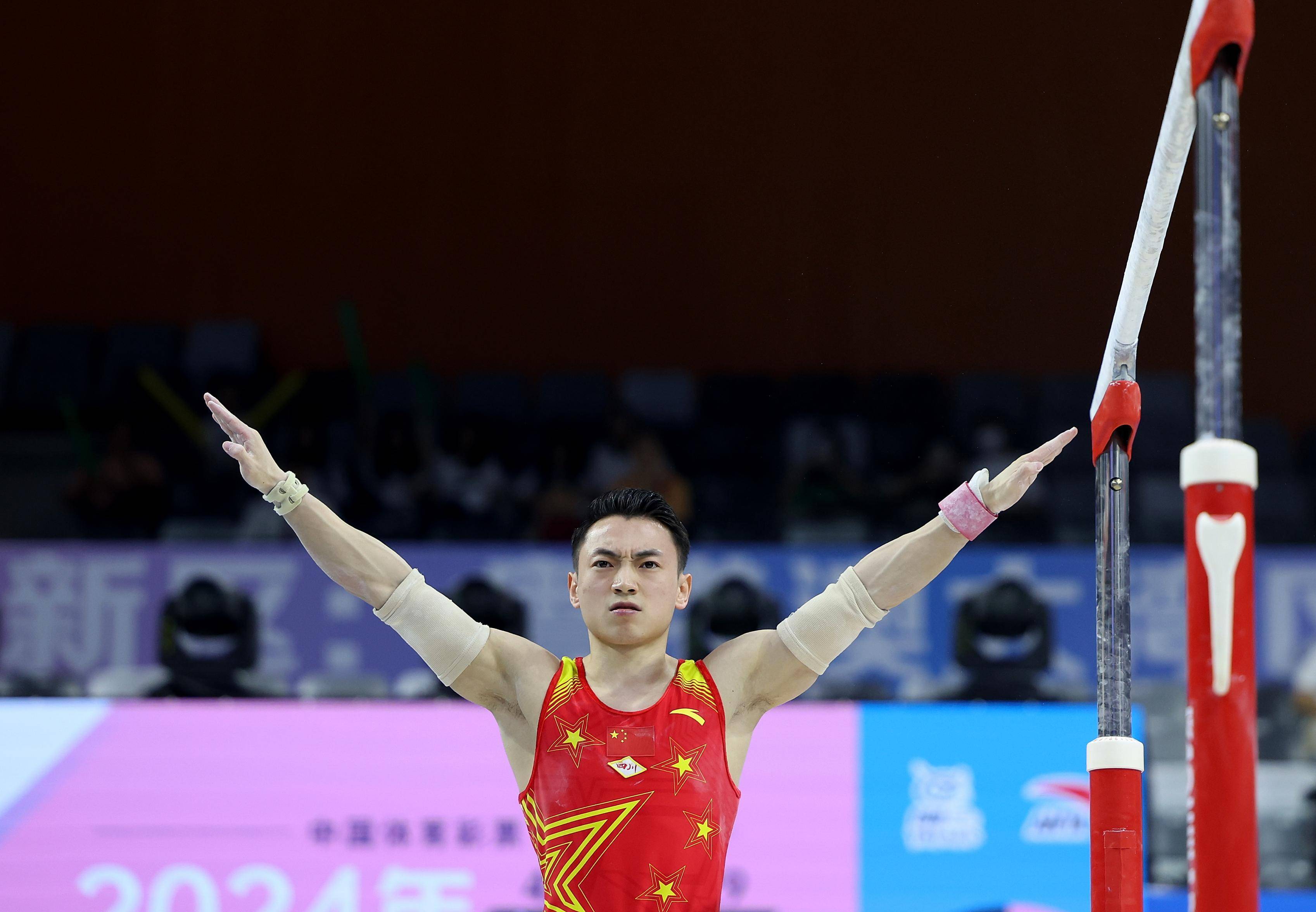 包含瑞士体操选手飒爽登场,力压群雄的词条 包含瑞士体操选手飒爽登场,力压群雄的词条