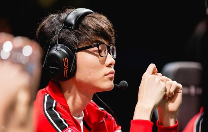 热门队伍突然崛起,成为黑马 热门队伍突然崛起,成为黑马