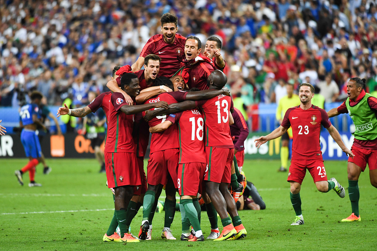 欧洲杯:英格兰队击败西班牙队进入决赛 欧洲杯:英格兰队击败西班牙队进入决赛