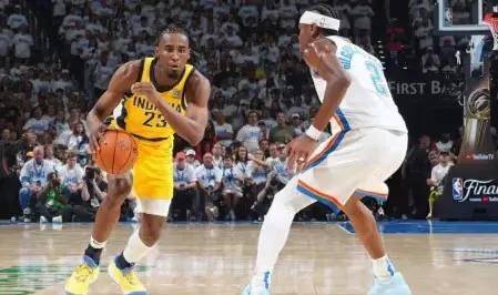 阿斯顿维拉客场大捷,继续保持不败 阿斯顿维拉客场大捷,继续保持不败