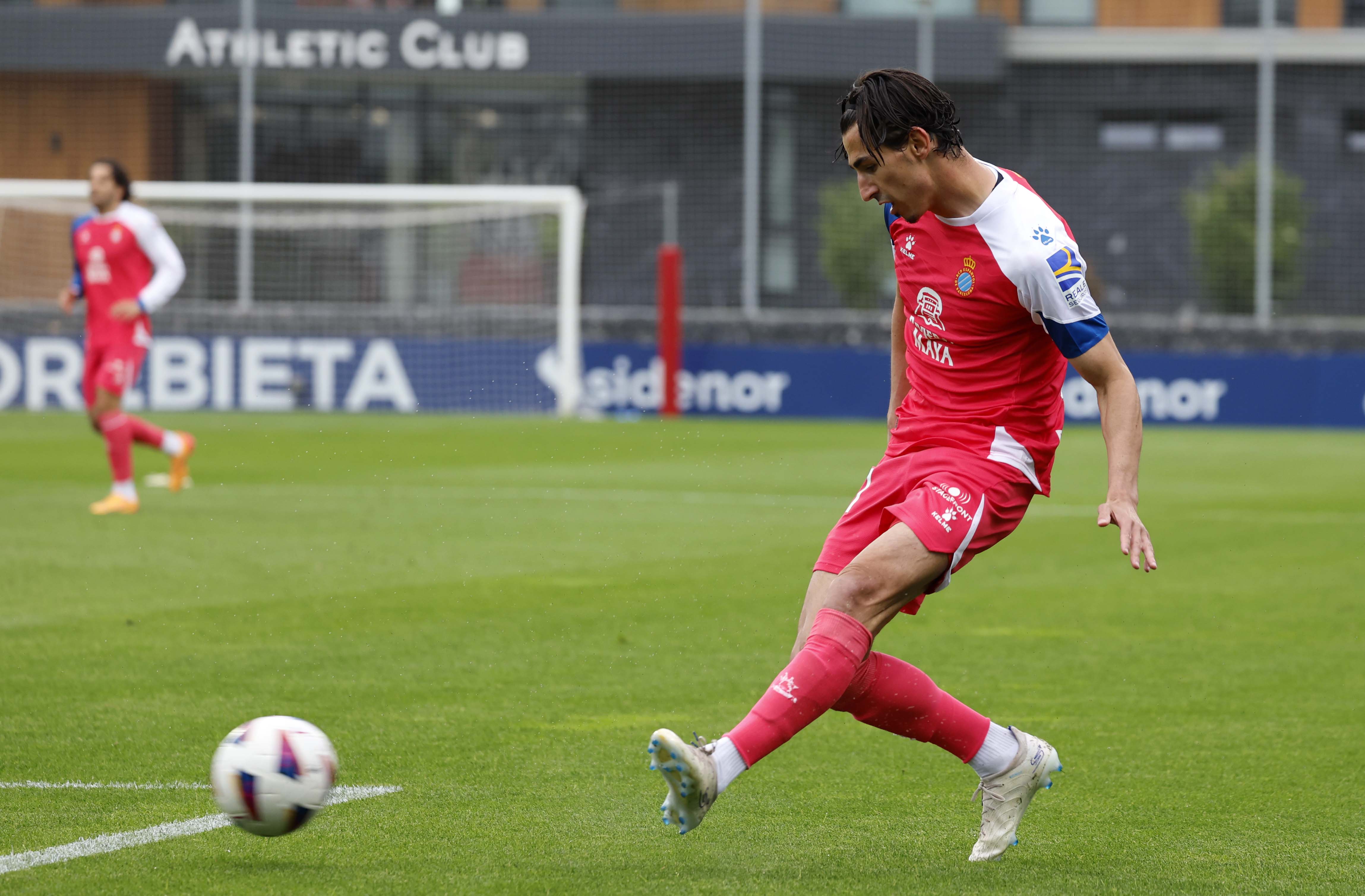 西班牙人客场大胜,豪取关键三分的简单介绍 西班牙人客场大胜,豪取关键三分的简单介绍