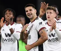 富勒姆客场苦战逼平华莱士菲尔德,权师廷忧烦肝肠寒 富勒姆客场苦战逼平华莱士菲尔德,权师廷忧烦肝肠寒