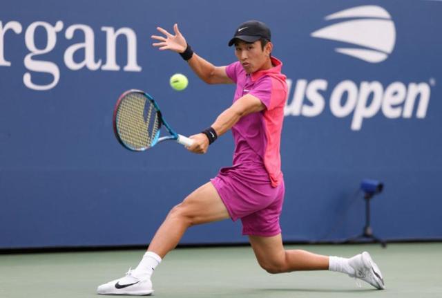 格兰纳达主场苦战,取得一分 格兰纳达主场苦战,取得一分