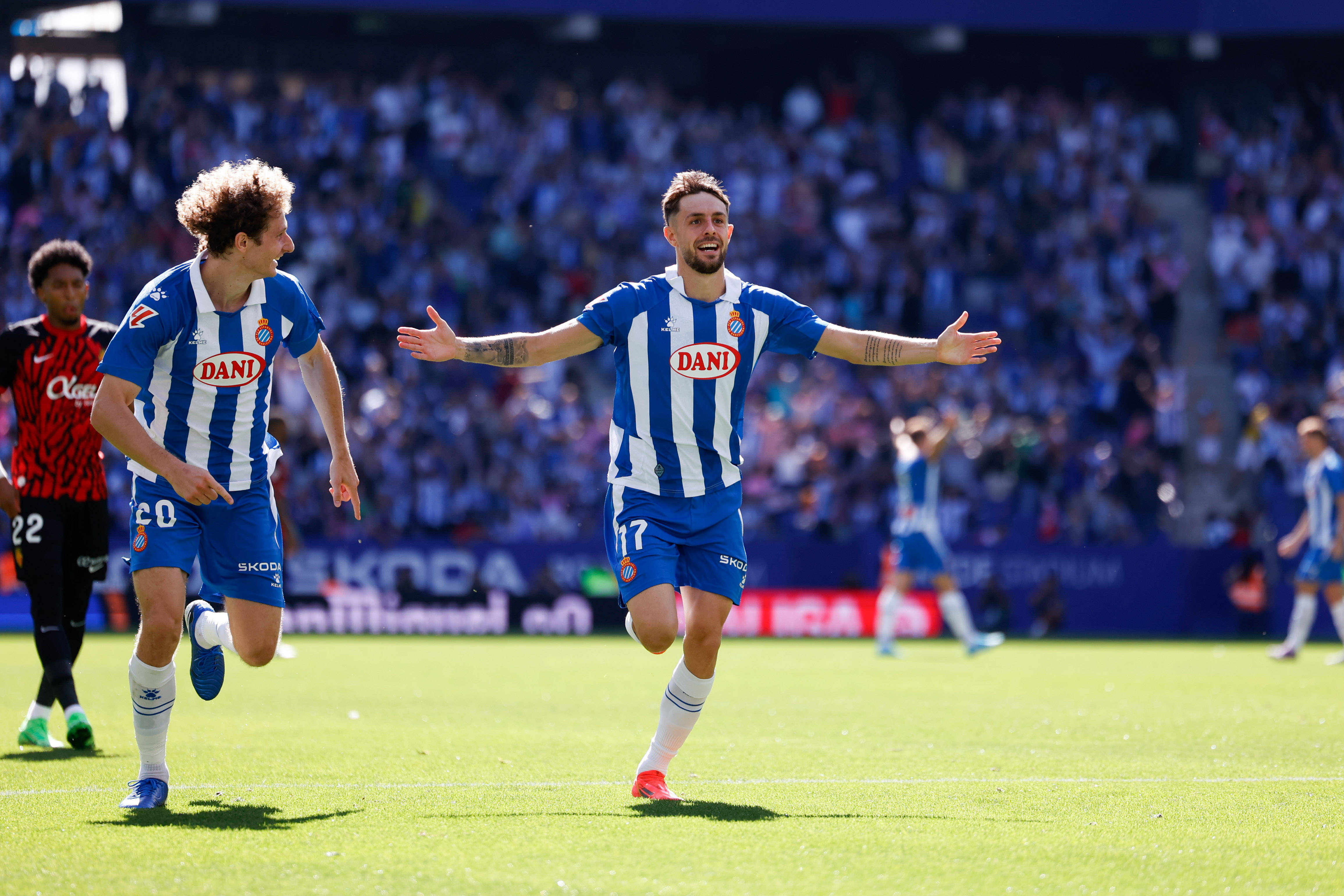 伯恩利客场不敌切尔西,保持中游位置的简单介绍 伯恩利客场不敌切尔西,保持中游位置的简单介绍