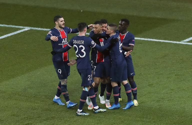 巴黎圣日耳曼客场战胜对手，积分榜领先优势扩大