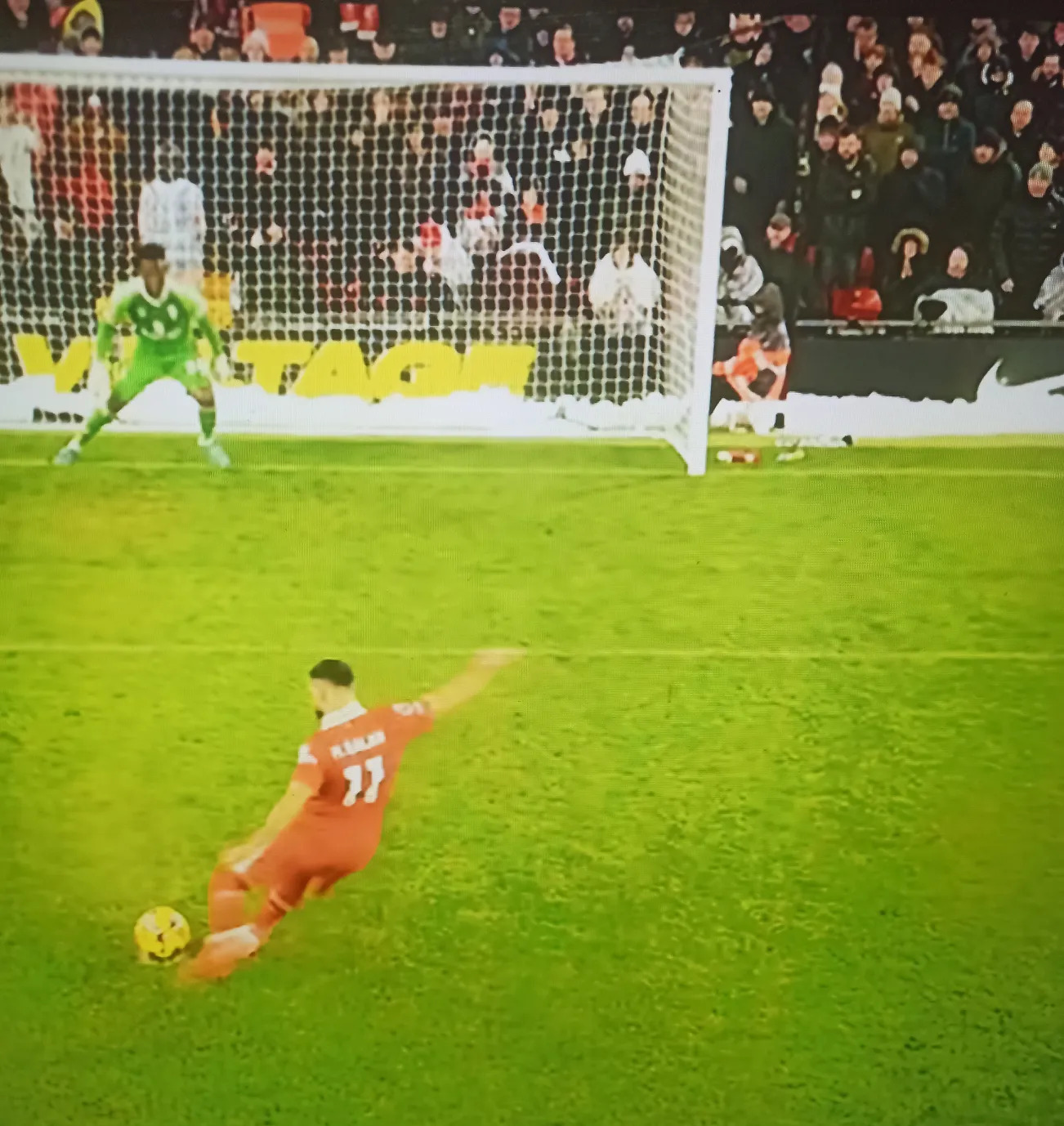 莱切斯特城面对困境,中卫大将主动请缨出战 莱切斯特城面对困境,中卫大将主动请缨出战