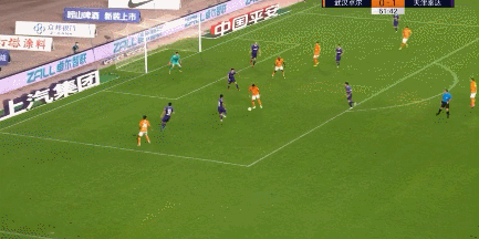 武汉卓尔客场逆转赢得重要三分 武汉卓尔客场逆转赢得重要三分