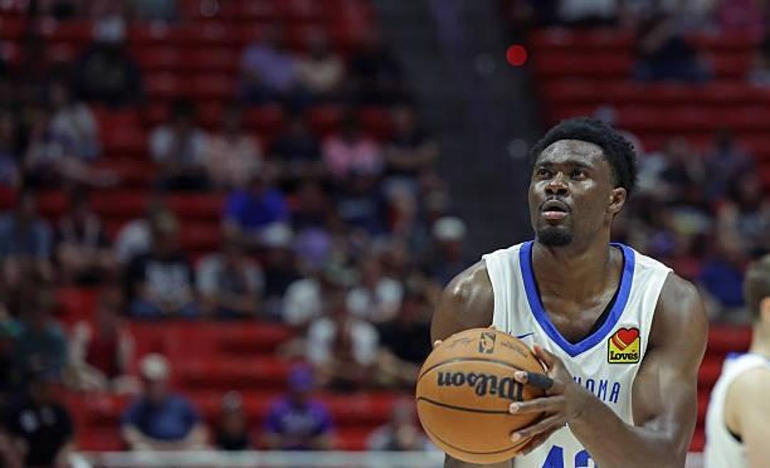 雷霆队签下潜力新秀,期待他的贡献 雷霆队签下潜力新秀,期待他的贡献