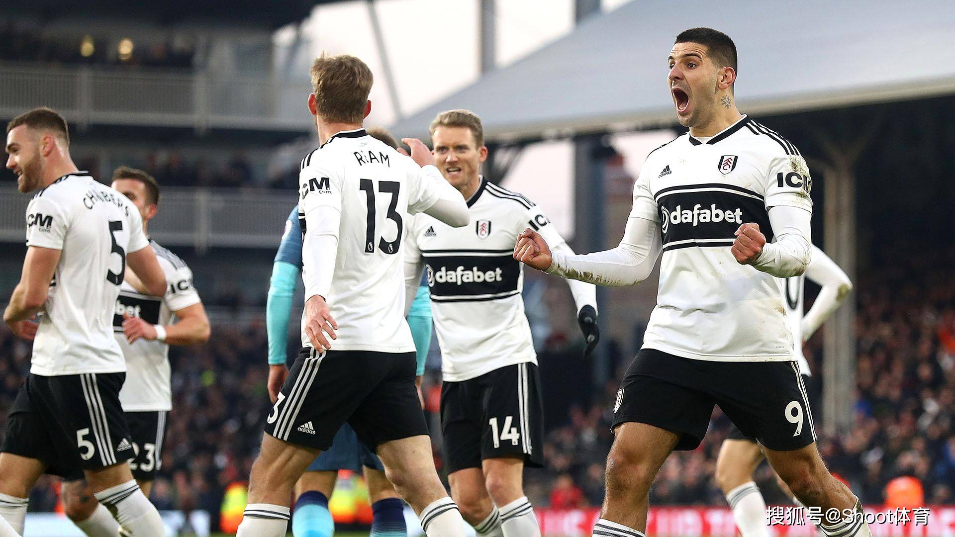 法兰克福不敌劲旅遭遇连败,状态低迷 法兰克福不敌劲旅遭遇连败,状态低迷