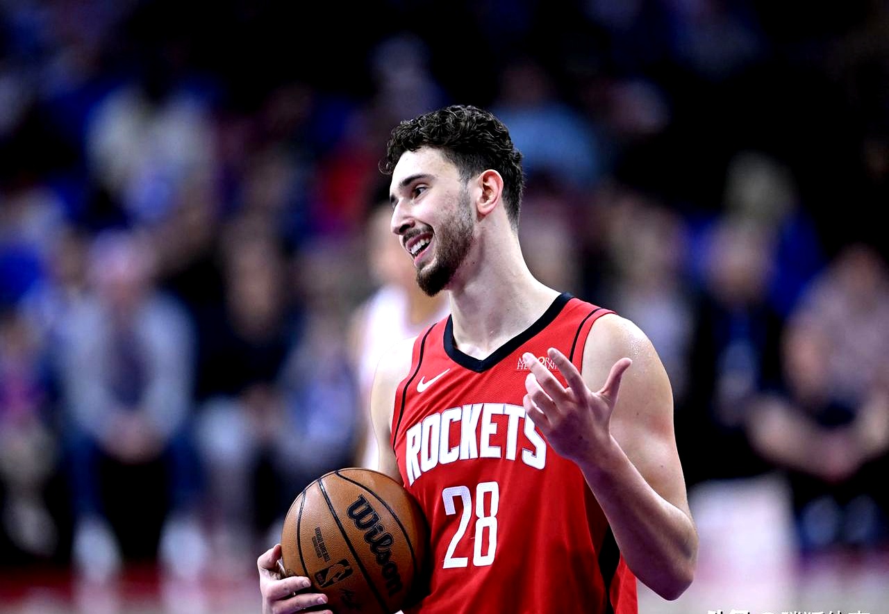 火箭主场击败76人，西部半决赛大比分领先