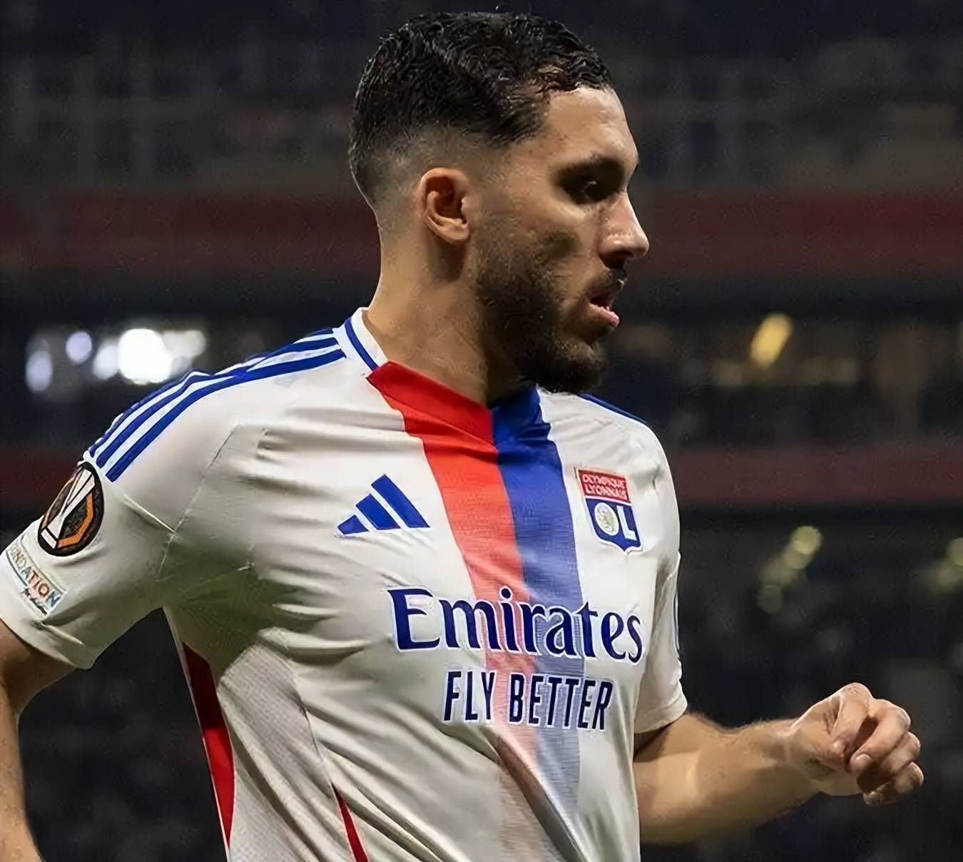 里昂客场战平尼斯，卫冕冠军遭遇阻击