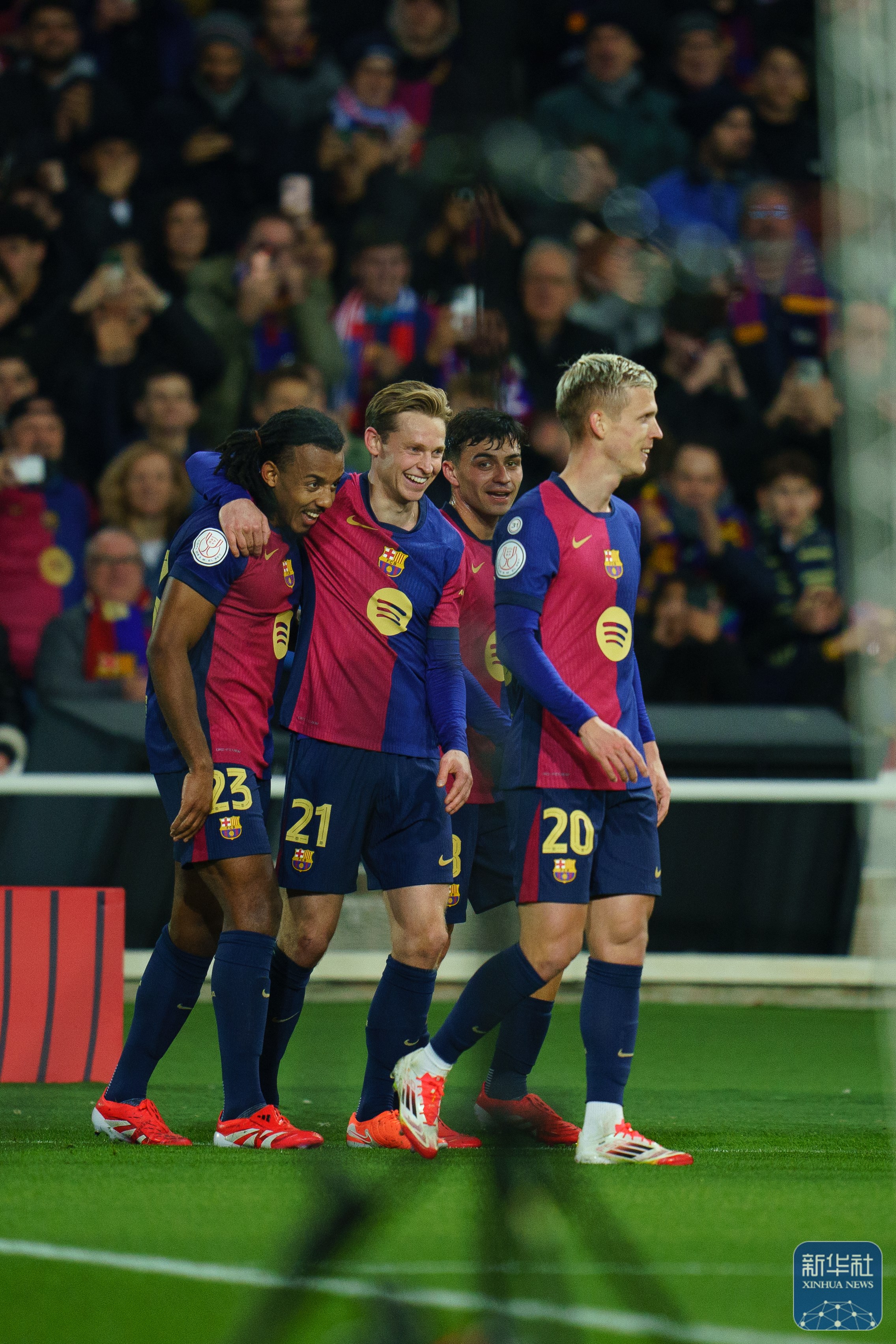 热血沸腾!球场上的激情对决令人热血沸腾的简单介绍 热血沸腾!球场上的激情对决令人热血沸腾的简单介绍