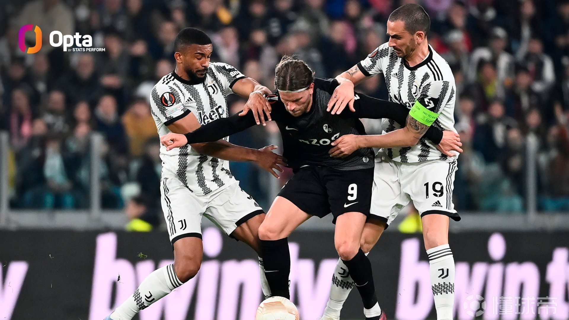 弗赖堡连败,欧战希望更加渺茫 弗赖堡连败,欧战希望更加渺茫