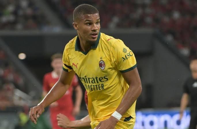 纽卡斯尔联队主帅赞扬年轻球员 纽卡斯尔联队主帅赞扬年轻球员