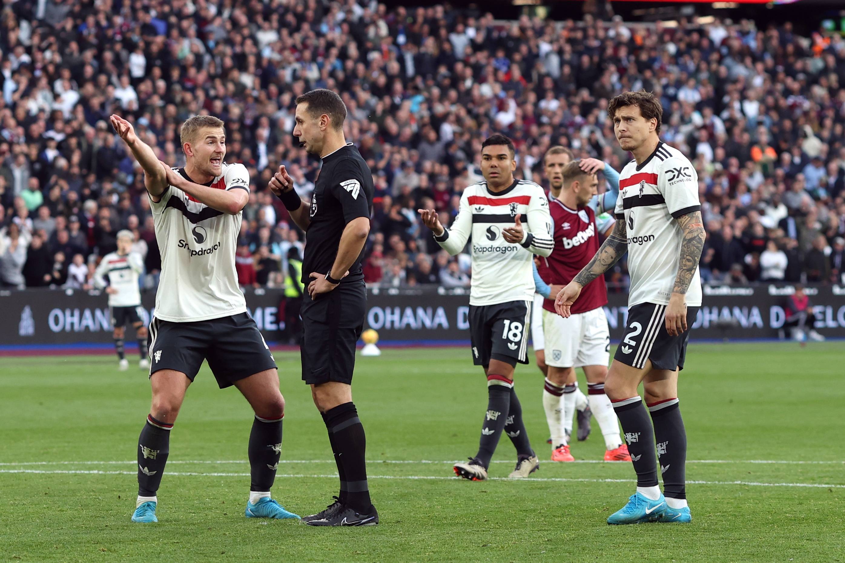 利物浦轻松击溃托特纳姆,克洛普大喜过望 利物浦轻松击溃托特纳姆,克洛普大喜过望