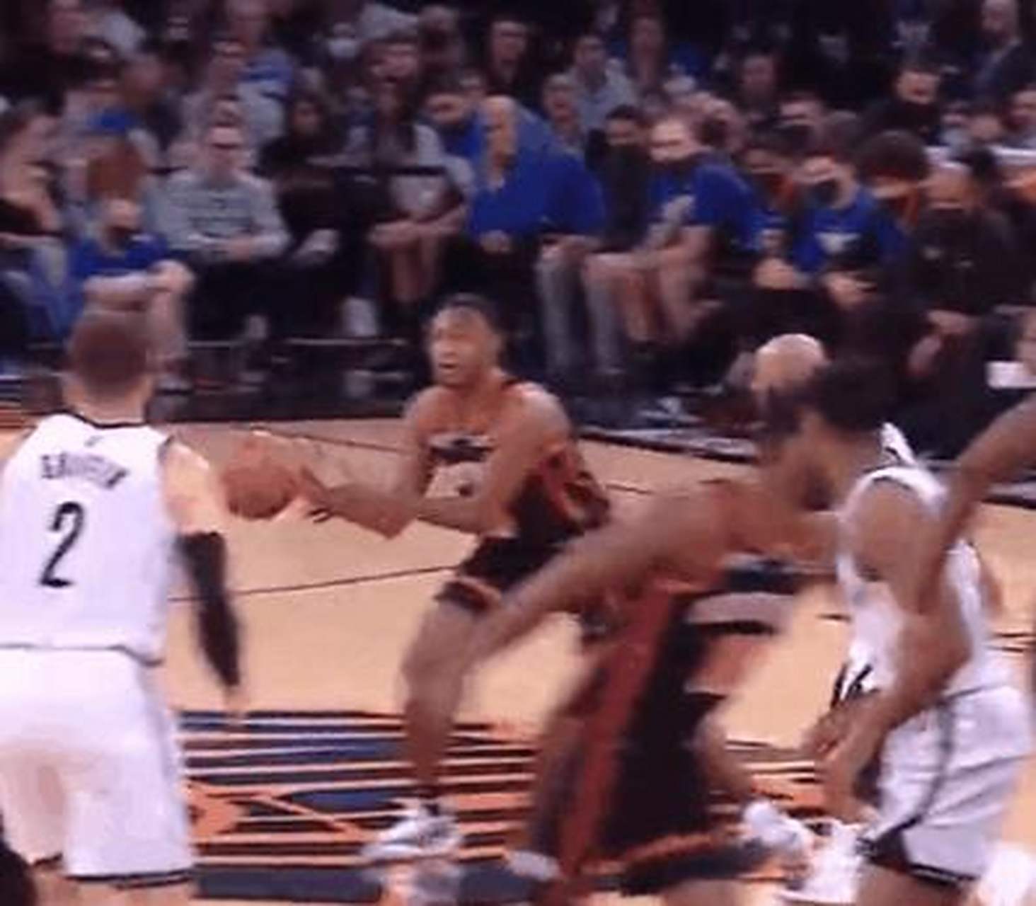 篮网球员突破个人纪录逆转对手 篮网球员突破个人纪录逆转对手