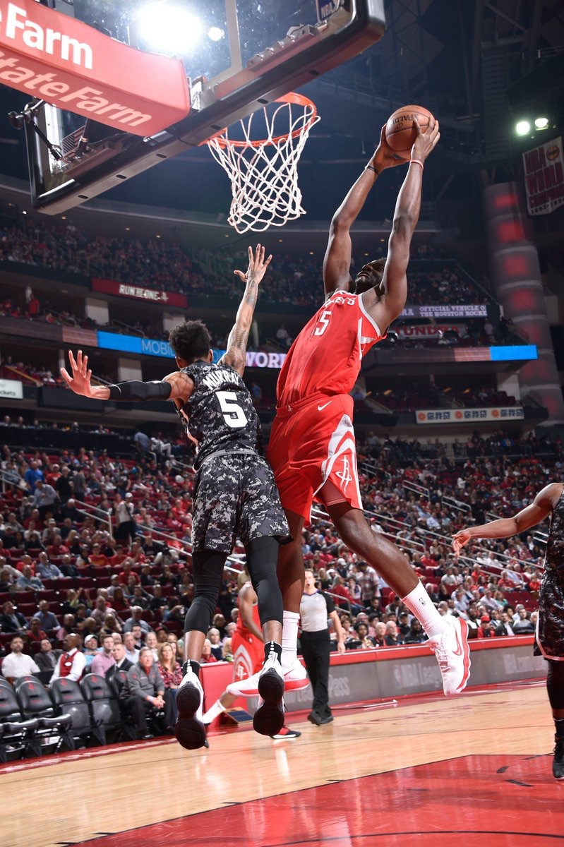 火箭队胜马刺，成功晋级季后赛