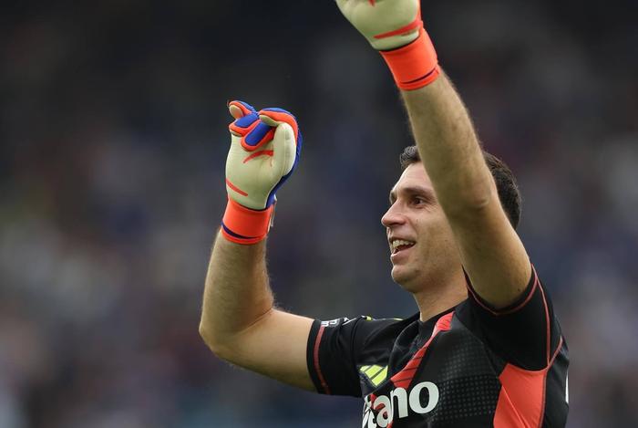 狼队客场战胜维拉，继续保持升级形势的简单介绍