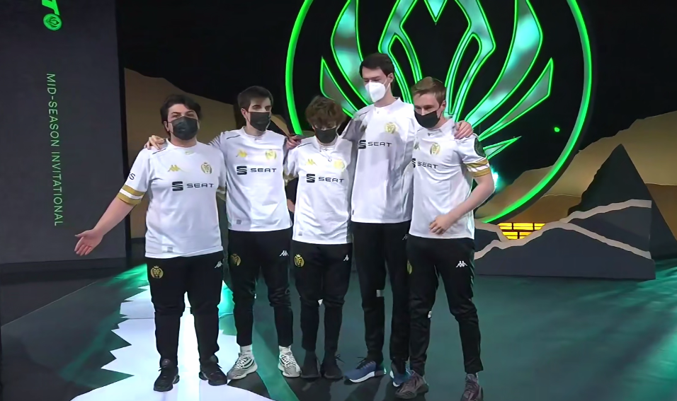 包含MAD血洗T1,Keria线上压制力十足激烈交锋全球总决赛,引爆全场热议的词条 包含MAD血洗T1,Keria线上压制力十足激烈交锋全球总决赛,引爆全场热议的词条