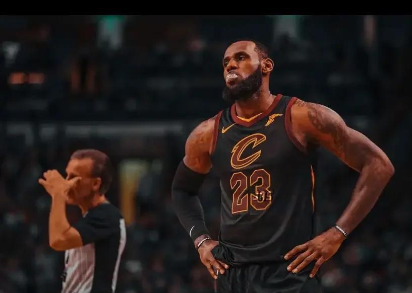 塞维利亚球队诚意拼搏,球迷心中英雄 塞维利亚球队诚意拼搏,球迷心中英雄