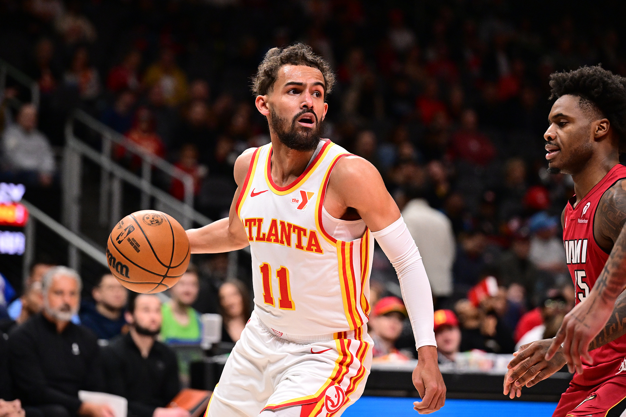 老鹰加时战胜步行者,特雷杨砍下34分送出9次助攻 老鹰加时战胜步行者,特雷杨砍下34分送出9次助攻