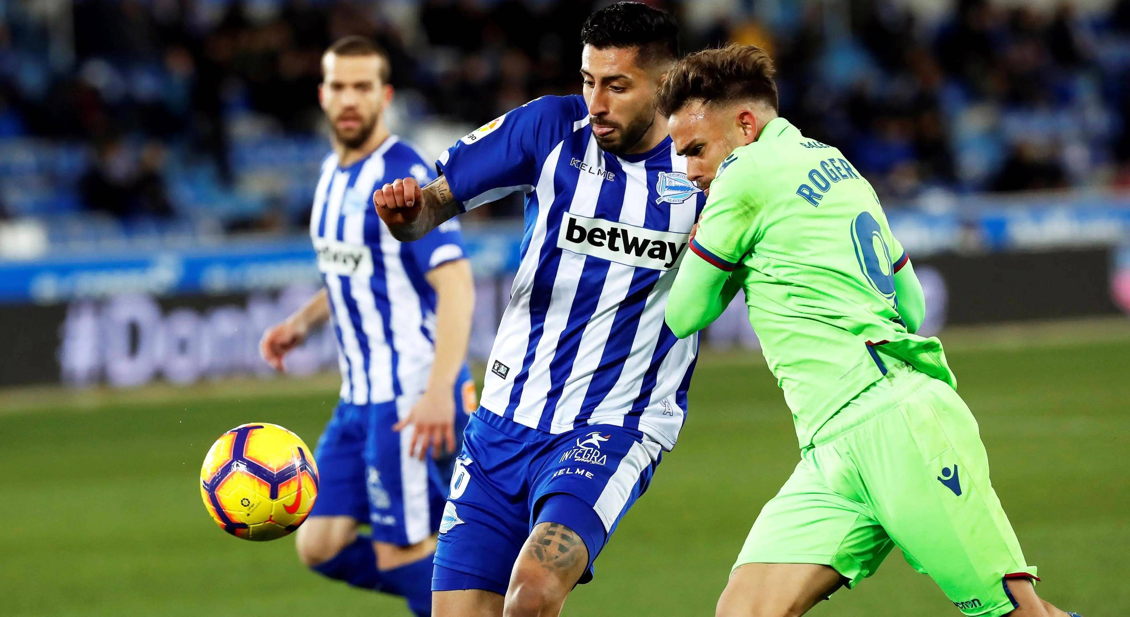 西班牙队完胜挪威，晋级八强