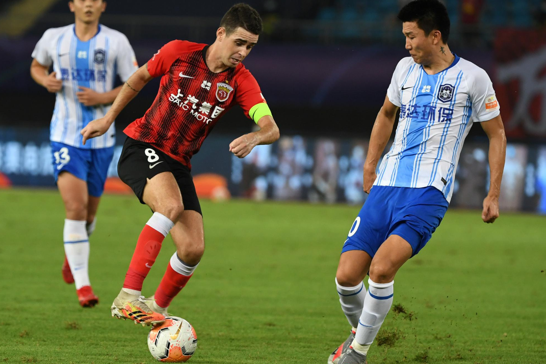 劲敌逐鹿,实力悬殊双方精彩对决 劲敌逐鹿,实力悬殊双方精彩对决