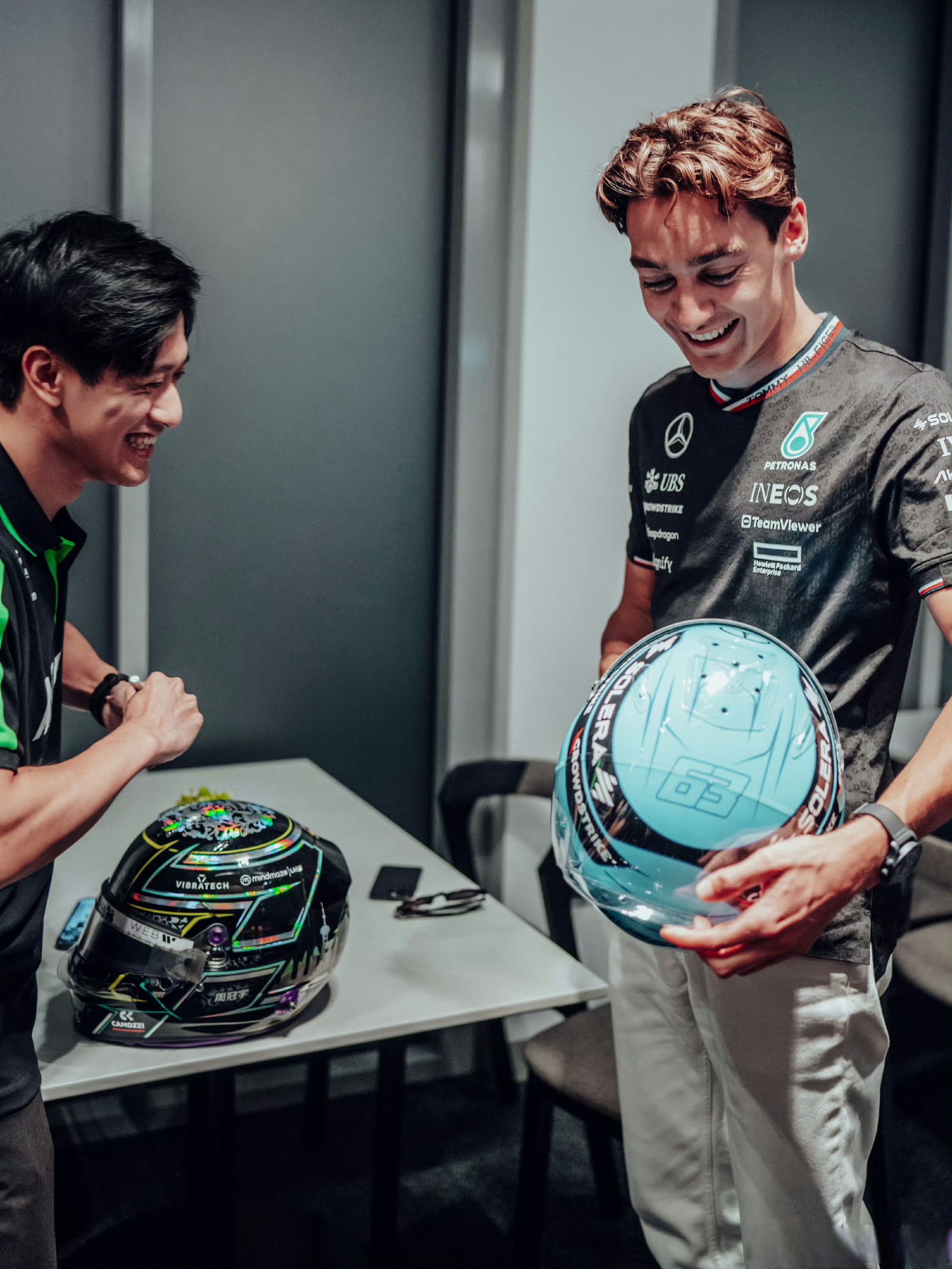 关于红牛车队险胜雷诺车队,周冠宇扛起全队的信息 关于红牛车队险胜雷诺车队,周冠宇扛起全队的信息