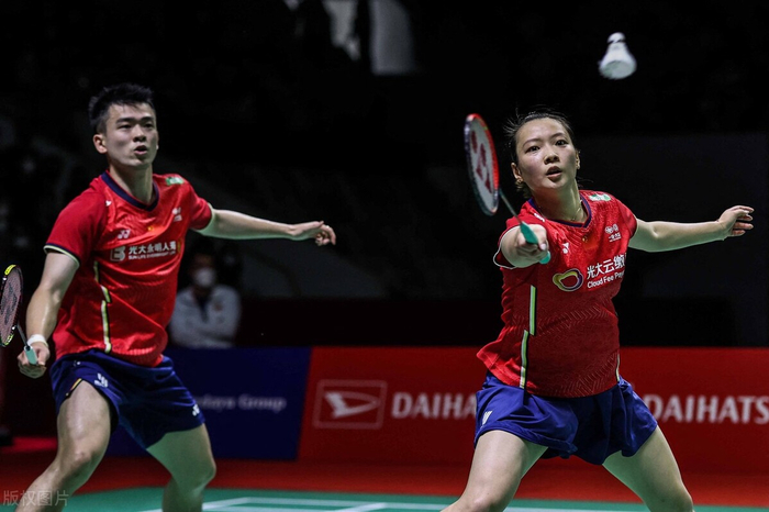 印尼队逆转印度队，黄鸭组合点燃赛场