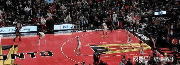 包含泰国队逆转马来西亚队，辛杜状态火热的词条